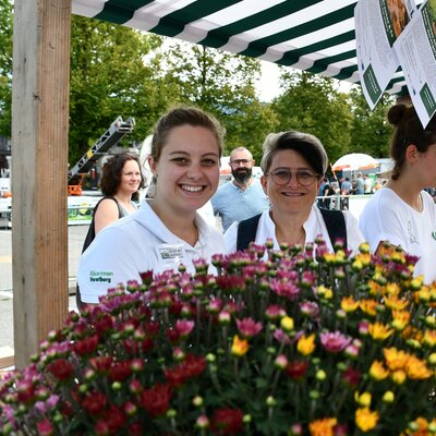 Das Team vom Landesverband Urlaub am Bauernhof Vorarlberg | © Lk-Vbg / Müller-Vögel Das Team vom Landesverband Urlaub am Bauernhof Vorarlberg | © Lk-Vbg / Müller-Vögel